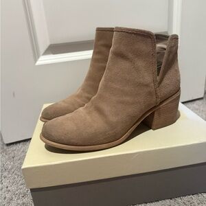 Women's Taupe Suede Ankle Boots